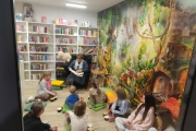 Tydzień Bibliotek - Czytanie na dywanie